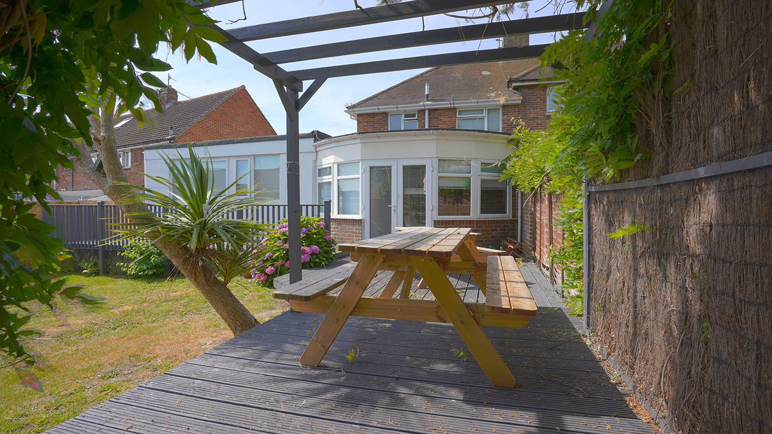 Ashburnham Drive Tangerine Property