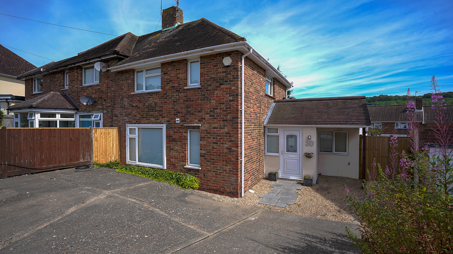 Ashburnham Drive Tangerine Property